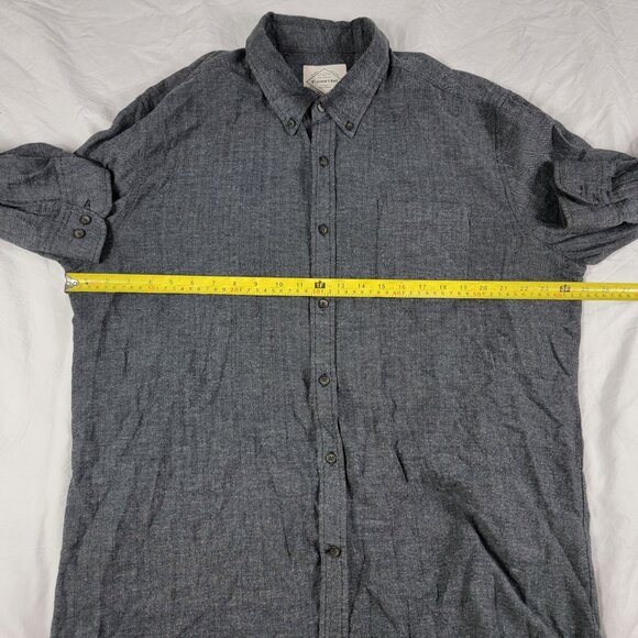 St Johns Bay Mens XL Gray Button Up Shirt Long Sleeve Pocket Herringbone Pattern - Picture 5 of 8